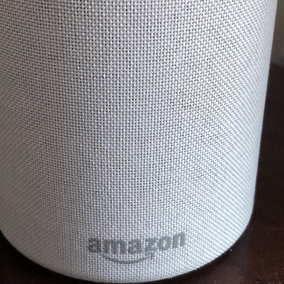 Amazon Echo - Picture 4 of 4